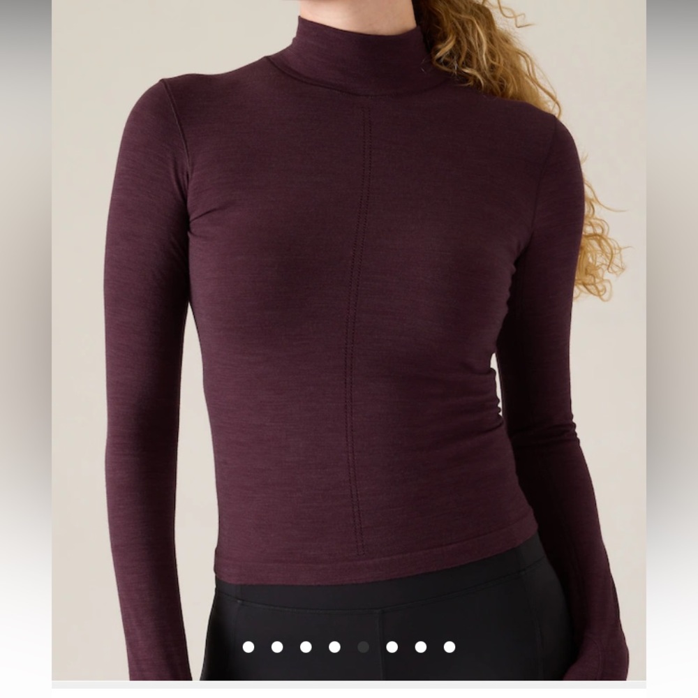 Athleta Ascent Seamless Turtleneck